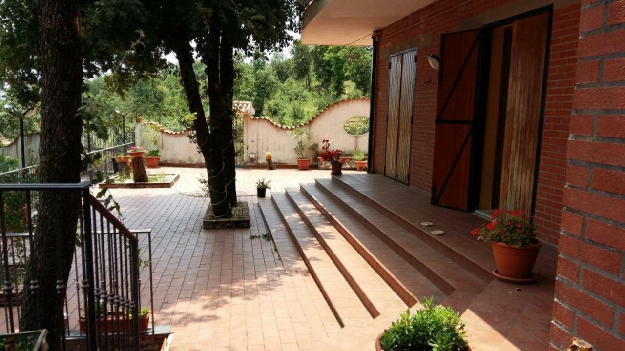 B&B Le Tre Rose Di Maria Pedara Ngoại thất bức ảnh
